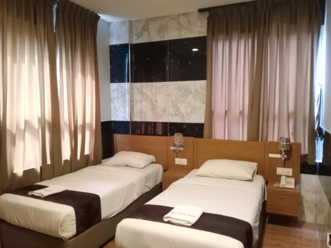 Golden Leaf Boutique Hotel Nusa Idaman Formerly Known As Ariana Hotel Johor Bahru Exterior photo